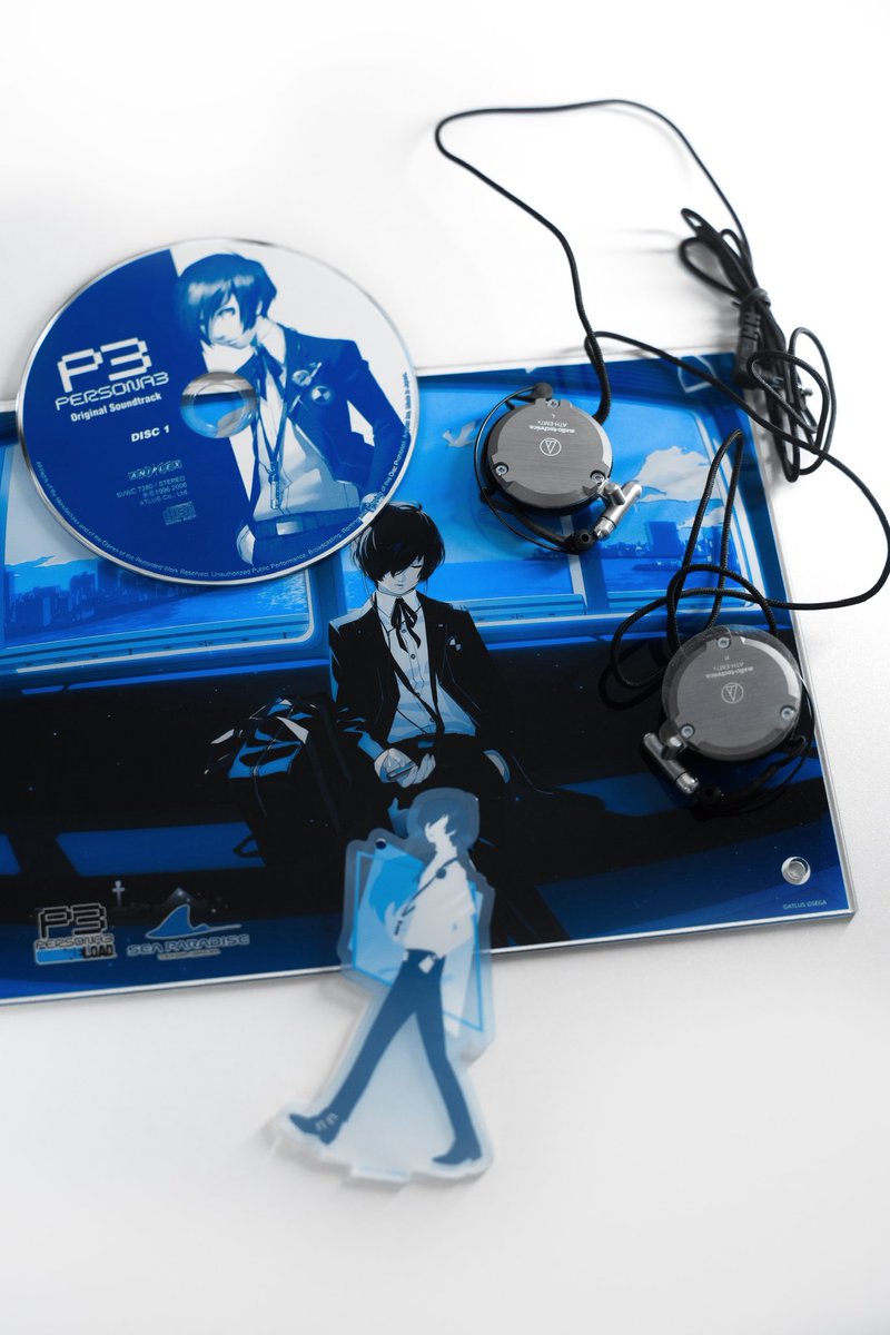 天を守っている tweet media