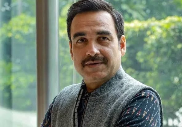 kamaalrkhan's tweet image. Dear Double Dholki, Meethe, Panwaadi, Gutkakhor, #PankajTripathi wishing you a very happy birthday. Keep enjoying from both side. Love you.👌