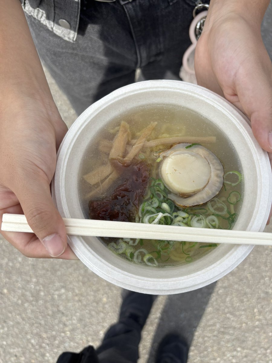 今日は青森開港400年記念イベントで、旨いもの巡りでした😋