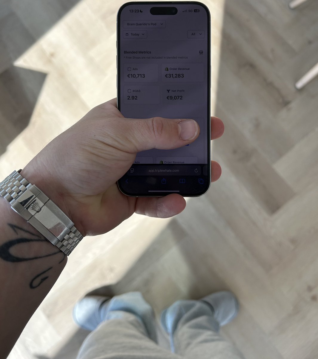 Bram Querido tweet media