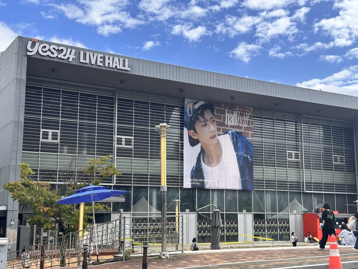 오리 tweet media