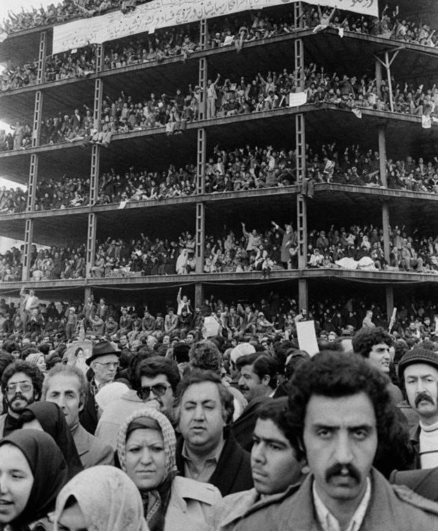 نظریه محبوب :
این نسل حرومزاده ترین نسل تاریخ بود !!!
#ننگ_بر_شورش۵۷