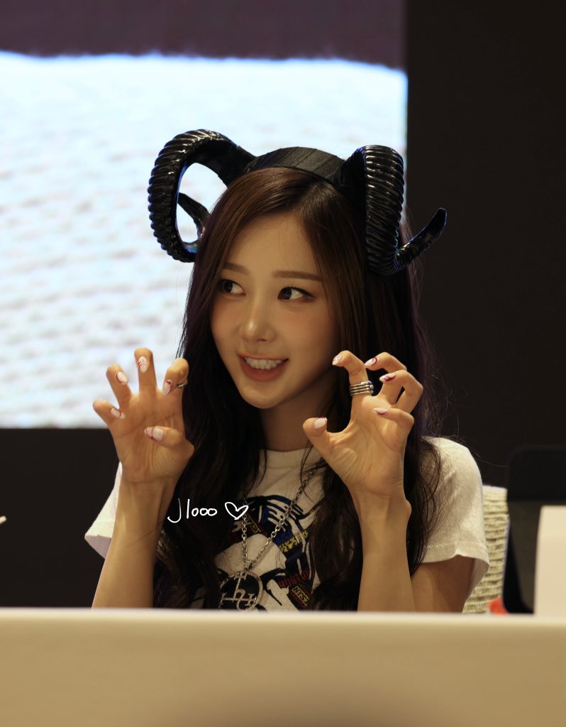 Jlooo1030's tweet image. 2025927

#GISELLE #지젤 #ジゼル #aespa #æspa #에스파