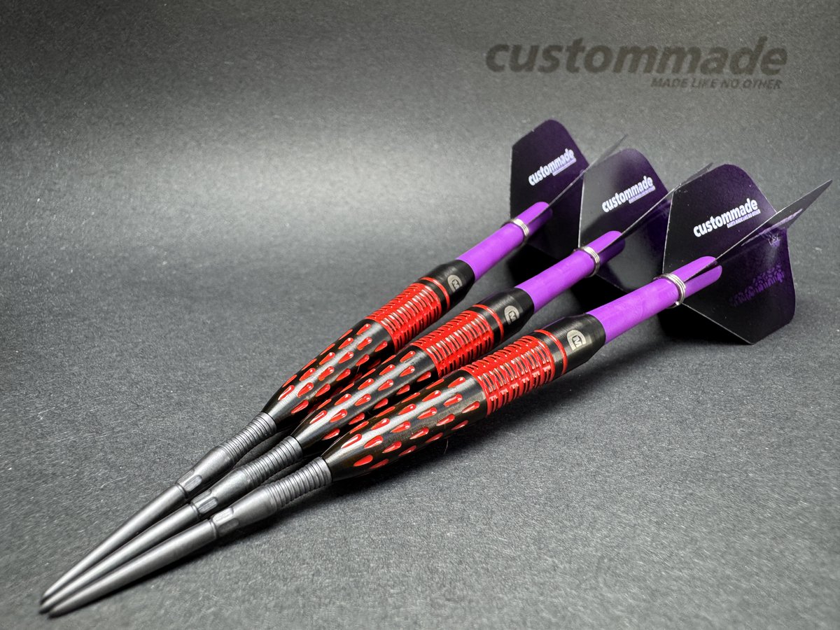 24g - 7.50mm Dia x 47.00mm Long
#darts #custommadedarts #madelikenoother #handmade #custommade #customdarts #custombarrel #customdart #bespoke #beunique #beinspired #madeinbritain 🇬🇧
custommadedarts.com