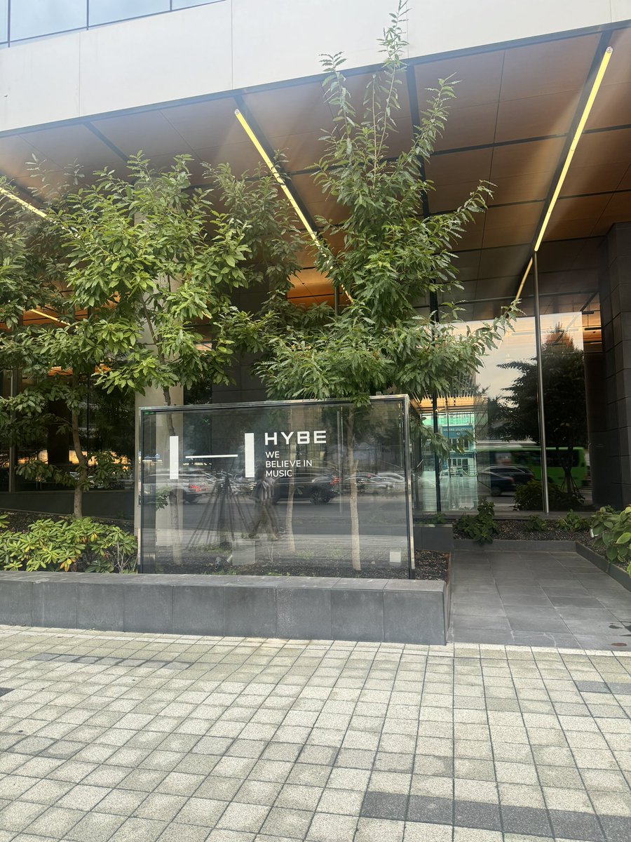 アンチネオン tweet media