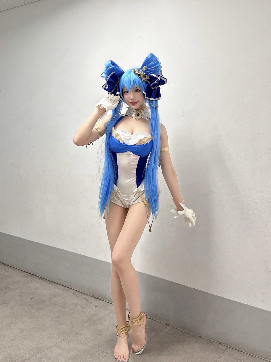 #TGS2025  【#キノコ伝説】 

2日間🩵ランプの女神💠として
出演させていただきました!

とっっっっても楽しかったです💕💕
ありがとうございました♡

きのこーっ🍄🫶
 #キノデン #東京ゲームショウ 
#東京ゲームショウ2025 #TGS https://t.co/c9E7q9yO6I