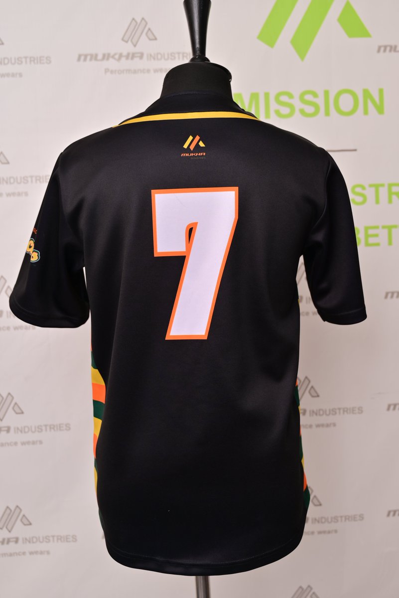 MukhaIndustries's tweet image. ⚾ Style That Scores. Performance That Lasts.
This bold black pinstripe uniform by Mukha Industries is built for players who bring fire to every inning.

📩 DM us 
For Contact :
WhatsApp :+92 333 8606 945
Email: info@mukhaind.com
#MukhaIndustries #BaseballUniformStyle #CustomGame