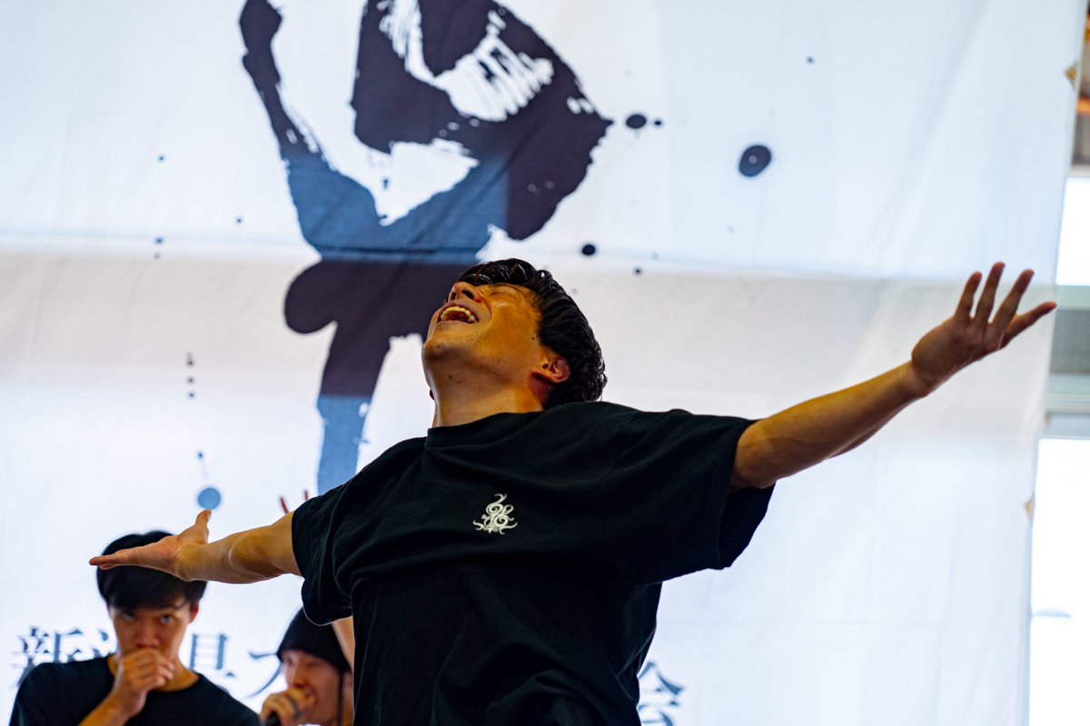 ASHITAKA🐇逆立ちギネス保持者 on X: 