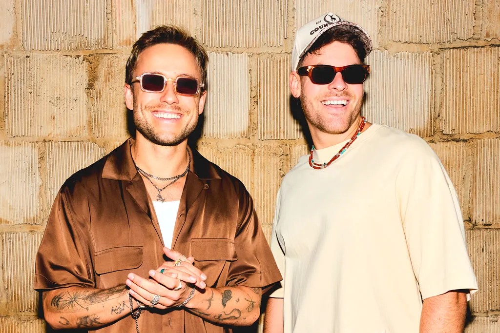 majestvevx's tweet image. SIDEPIECE lanza “Cry For You” y lo convierte en dinamita house.

Recomendado por Majestvevx.

Lee la reseña completa en nuestro facebook.

youtube.com/watch?v=c5LOgn…

#MajestvevxRecomienda #SIDEPIECE #CryForYou #HouseMusic #ElectronicDrop #DanceAnthem