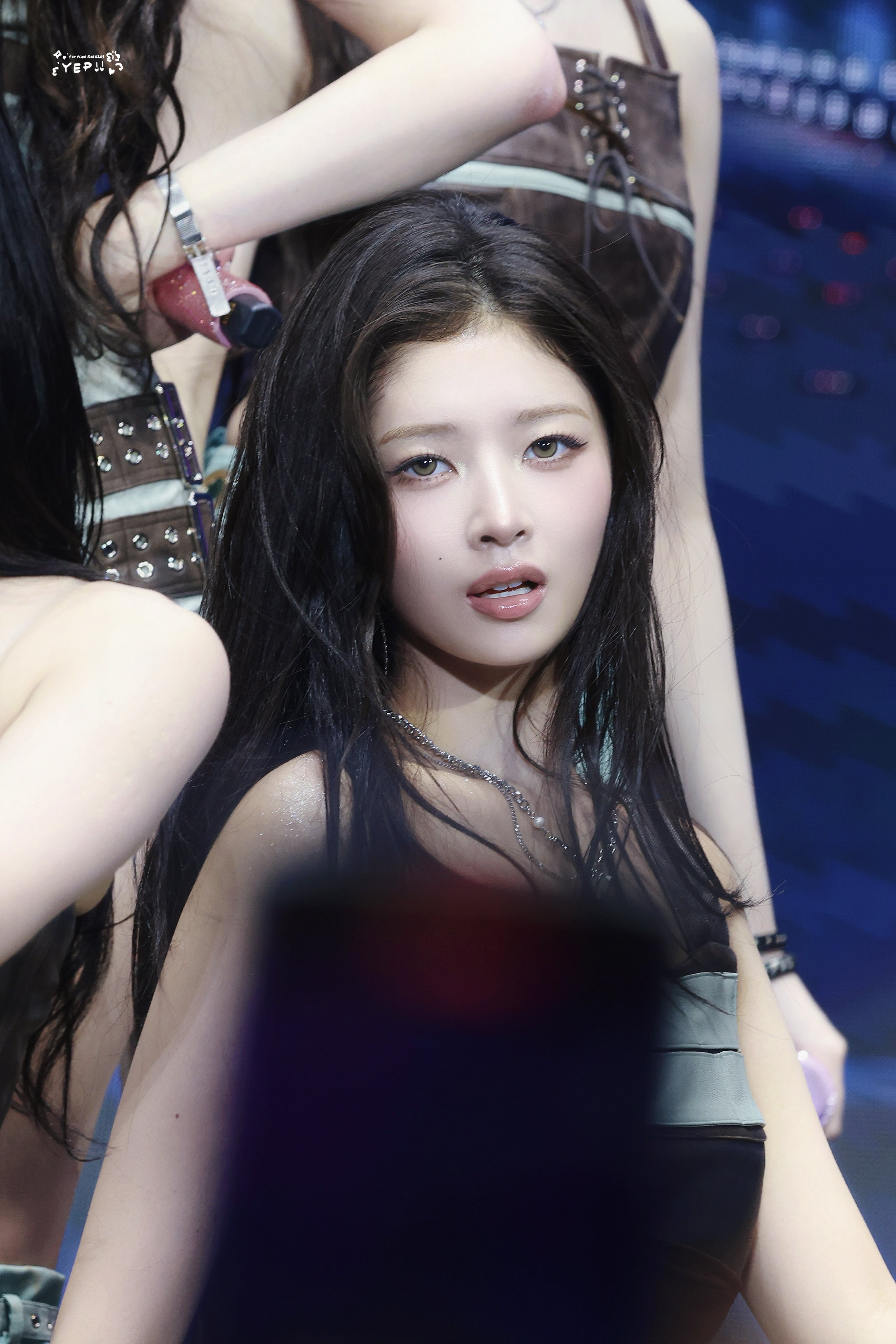 G17qjI2boAAAWLb?format=jpg&name=4096x4096