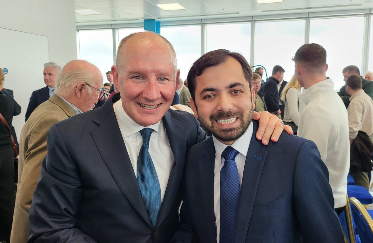 ammaraliDublin8's tweet image. Delighted to be at the official campaign launch of Fianna Fáil candidate Jim Gavin for President of our great country! Excited to campaign for Jim in the coming weeks. I truly believe he would make a fantastic president! 🇮🇪
@gavinforthearas @MichealMartinTD @cardagh…