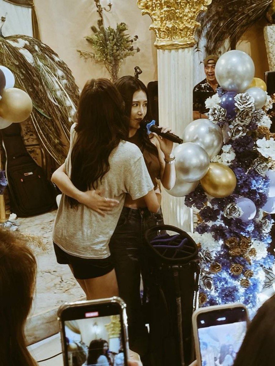 day_aoff's tweet image. เลิฟซีนมีนเบ้บ เริ่มยังคะ   ระวังแน็กพัดแซงก่อนนะ 🤭🤭🤭🤭🤭
BDAY MAGIC WITH PATCHAPLOY 28
#PatchaBirthdayFanCafe2025
 #พัดชาพลอย #Patchaploy
#แน็กพัด #NackPat