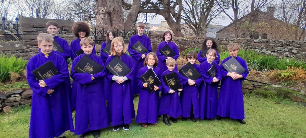 peterlitman2's tweet image. This afternoon&apos;s service is sung by the choristers, come and join them for a beautiful ordinary 3.30pm Evensong, their sound is quite heavenly!