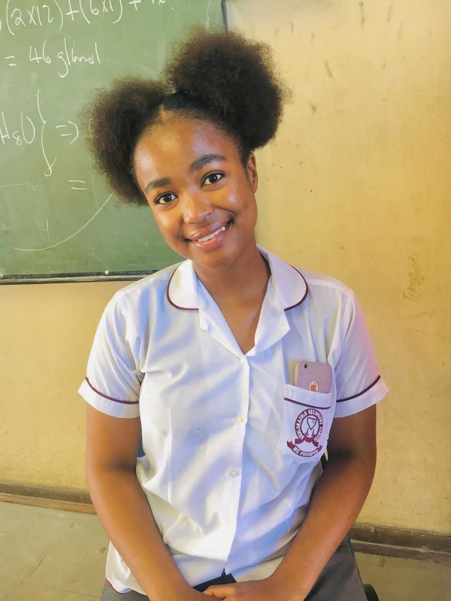 Andile02004's tweet image. #Mzansischool
#MzansiFinests
#Ama2000
#Ama2k
#highschool