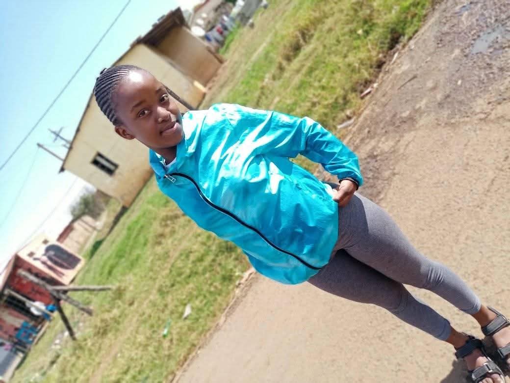 Andile02004's tweet image. #Mzansischool
#MzansiFinests
#Ama2000
#Ama2k
#highschool