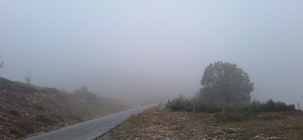 Го погодив денов да се сликам ко инфлуенсер по пат за Галичник :)