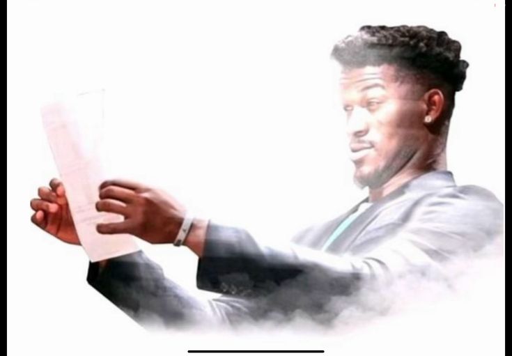 𝙲𝚊𝚛𝚖𝚒 𝚒𝚜 𝚜𝚎𝚎𝚒𝚗𝚐 𝚋𝚝𝚜🇪🇦⟭⟬☽̶☾. tweet media