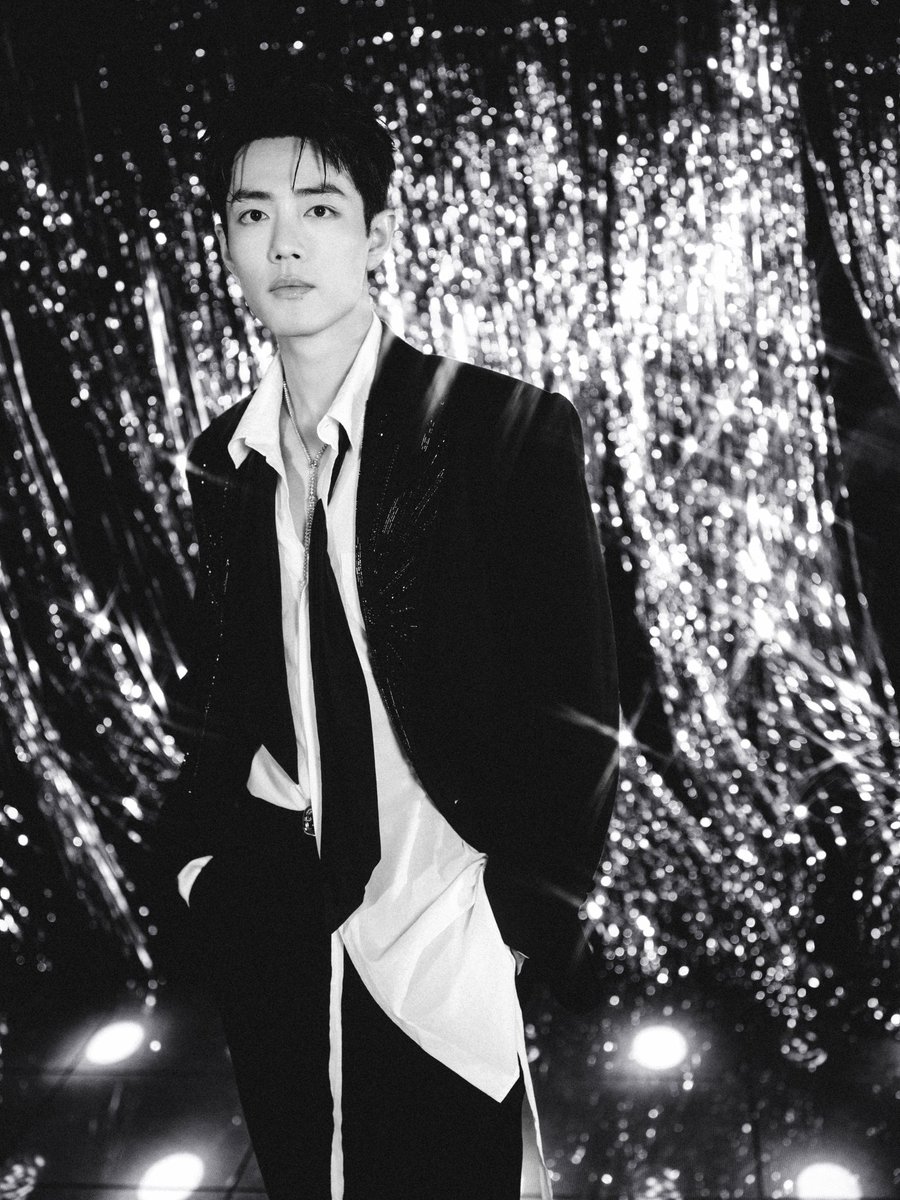 肖战影音会DAYTOY·Xiao Zhan (@XiaoZhan_OFC) / X