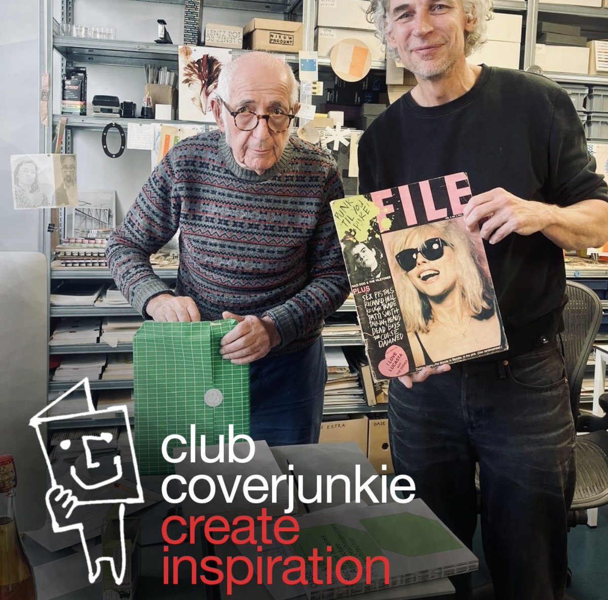 I had the chance to meet #KarelMartens  (86)—the master of graphic design—in his incredible Amsterdam workspace. While there, I asked him about his favorite magazine cover…. Read all about our meet-up, subscribe my newsletter for all gems :) 

substack.com/@coverjunkie/n…