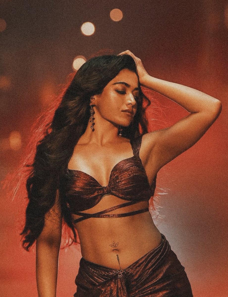 When her glamour eats us 😍🥵🛐

#RashmikaMandanna