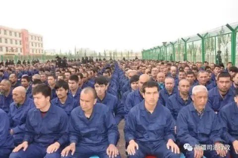 <a href="/ionebelarra/">Ione Belarra</a> Chinese inspiration! 

Repression in Xinjiang
•Uyghur Muslims and other Turkic minorities (Kazakhs, Kyrgyz) have reportedly been detained in “re-education” camps since around 2017.
•Allegations include:
•Mass arbitrary detention (over 1 million people at peak estimates).