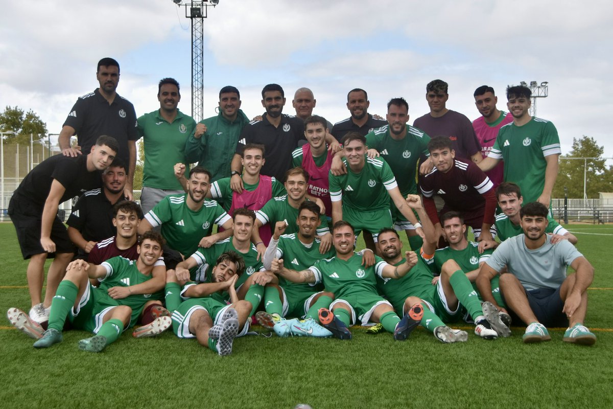 ⚽️| 𝗩𝗜𝗖𝗧𝗢𝗥𝗜𝗔
ɢʀᴀɴ ᴘᴀʀᴛɪᴅᴏ ᴅᴇ ɴᴜᴇꜱᴛʀᴏ ᴇǫᴜɪᴘᴏ, 𝟢-𝟧 ꜰʀᴇɴᴛᴇ ᴀʟ ᴄɪᴜᴅᴀᴅ ᴊᴀʀᴅɪɴ ᴄ.ꜰ.

⚽⚽ ᴘᴀꜱᴄᴜᴀ 
⚽ ᴀᴅʀɪáɴ ᴍᴀʀᴛíɴᴇᴢ
⚽⚽ ᴛᴀʙᴏᴀꜱ 
 ᴇꜱᴛᴏ ɴᴏ ᴘᴀʀᴀ ᴀǫᴜí. ǫᴜᴇʀᴇᴍᴏꜱ ᴍáꜱ.

¡ᴠᴀᴍᴏꜱ ʟᴏꜱ ᴠᴇʀᴅᴇꜱ! 💚