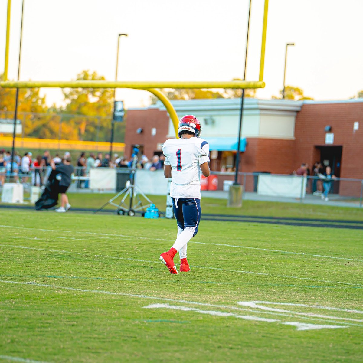 DeMarcus Brown (@browndemarcus4) on Twitter photo 0 Stars
0 Offers
Just a baller
hudl.com/v/2SpteP 0 Stars
0 Offers
Just a baller
hudl.com/v/2SpteP