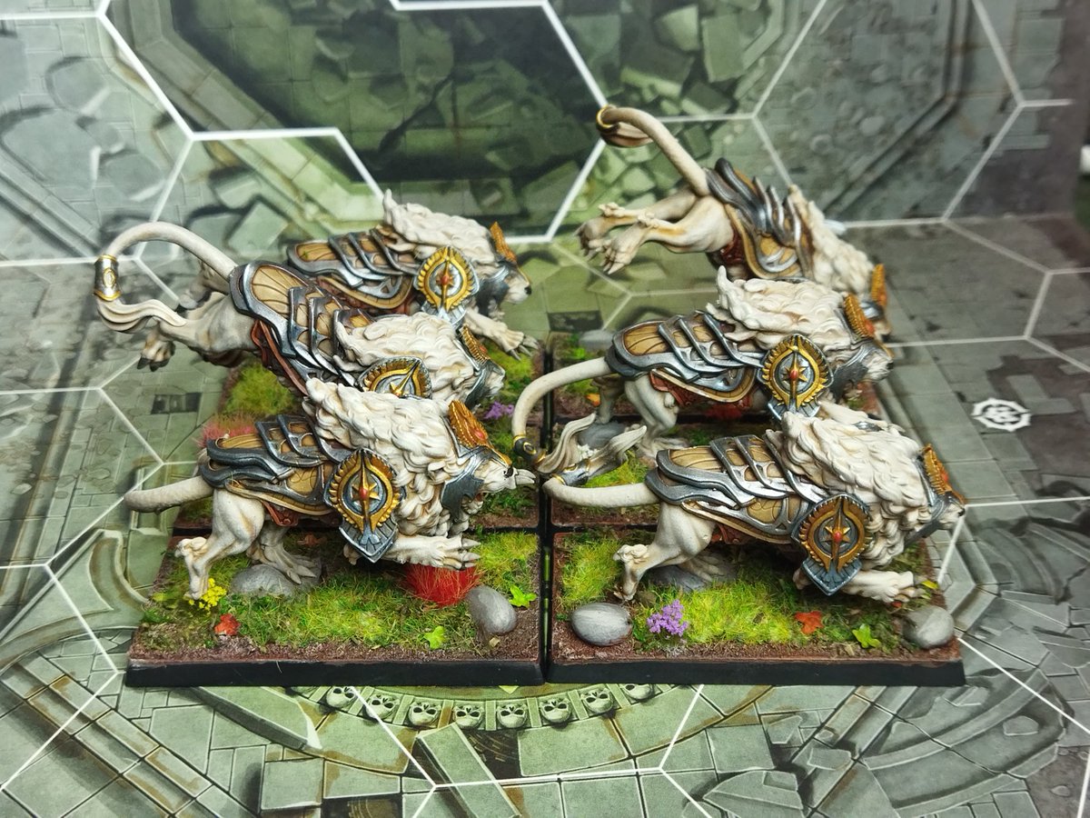SanKssaForSib's tweet photo. Закончили всю пачку
#WarhammerCommunity
#warhammer
#theoldworld
#highelfrealms https://t.co/Gyu0pkaCDr