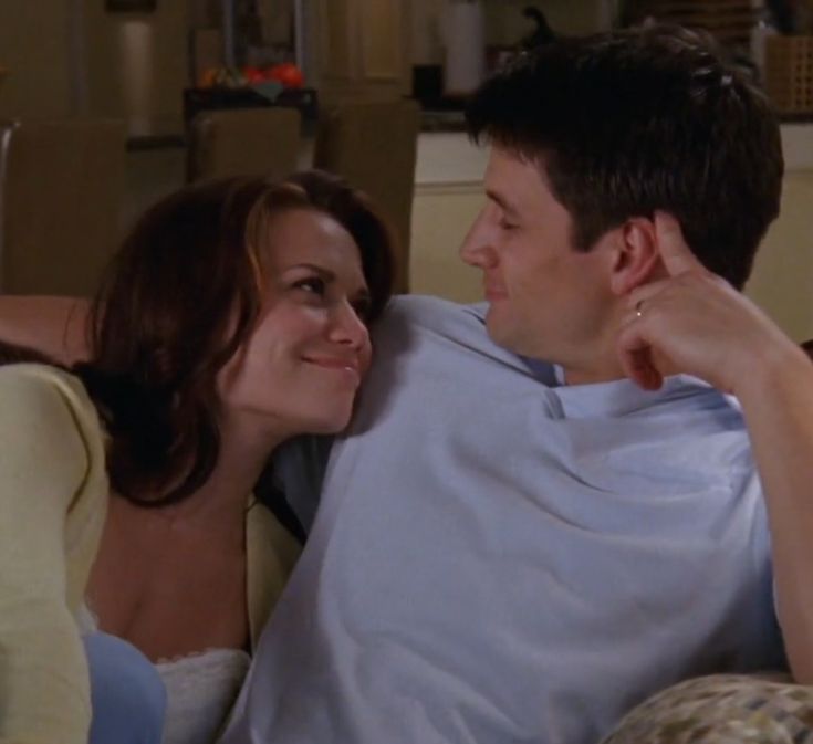 "they fade to nothin' when I look at him"