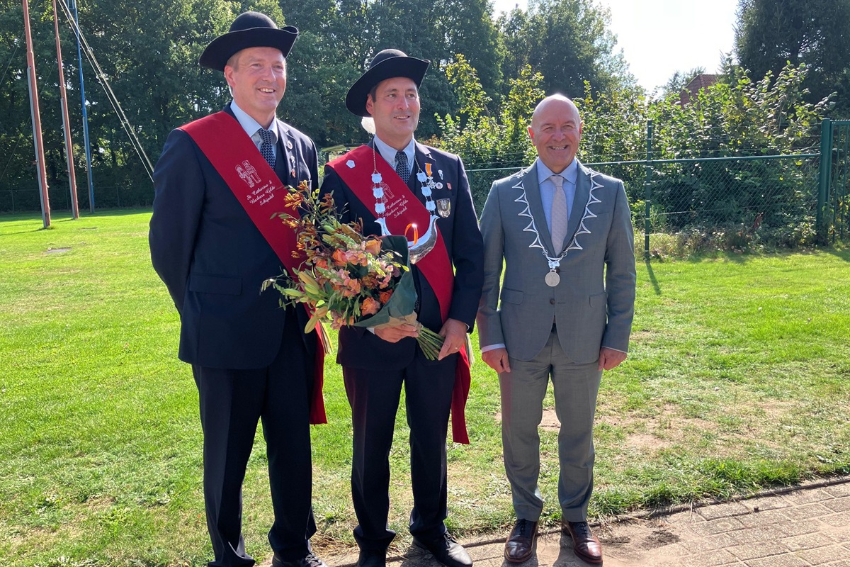 Marco Verbakel-Steenbakker ontvangt Koninklijke onderscheiding meierijstad.nieuws.nl//nieuws/marco-…