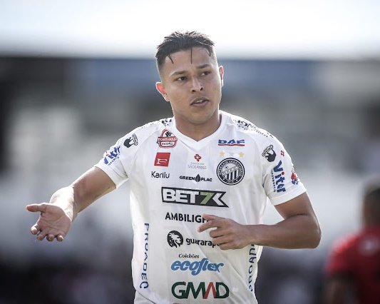 Neto Paraíba e Wesley Dias estão sendo monitorados pelo <a href="/BotafogoPB/">Botafogo da Paraíba</a> para 2026. Neto que está no <a href="/OFECoficial/">Operário Ferroviário</a> é natural de João Pessoa e tem o desejo antigo de jogar no time da sua terra. Já Wesley, que está no <a href="/botafogofsa/">Botafogo Futebol S/A</a>, pode  retornar, após boa passagem no Belo, em 2023.