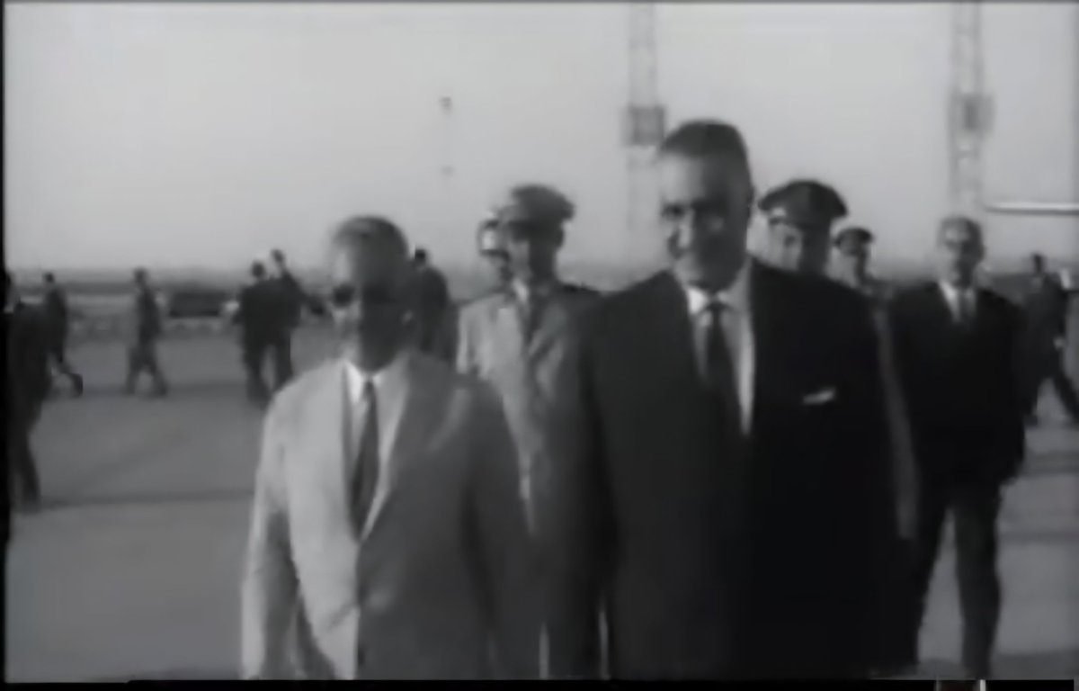 قال الرئيس المصري الراحل جمال عبد الناصر في حديث مع الرئيس الموريتاني الراحل المختار داداه عام 1970م سُرب هذه الأيام:  إن مصر هي التي تقف على خط النار مع إسرائيل. وهذا صحيح تماما في يومها.
لقد كانت مصر سابقا على خط النار، لكنها اليوم ليست على خط النار ولا على خط الجنة للأسف. وخط