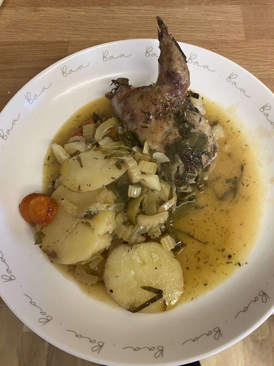 SouthWarbler's tweet image. Turned out to be quite marvellous! #EnglishPartridge #FieldtoFork there’s nothing quite like September and Partridge Days 😊 #EatGame