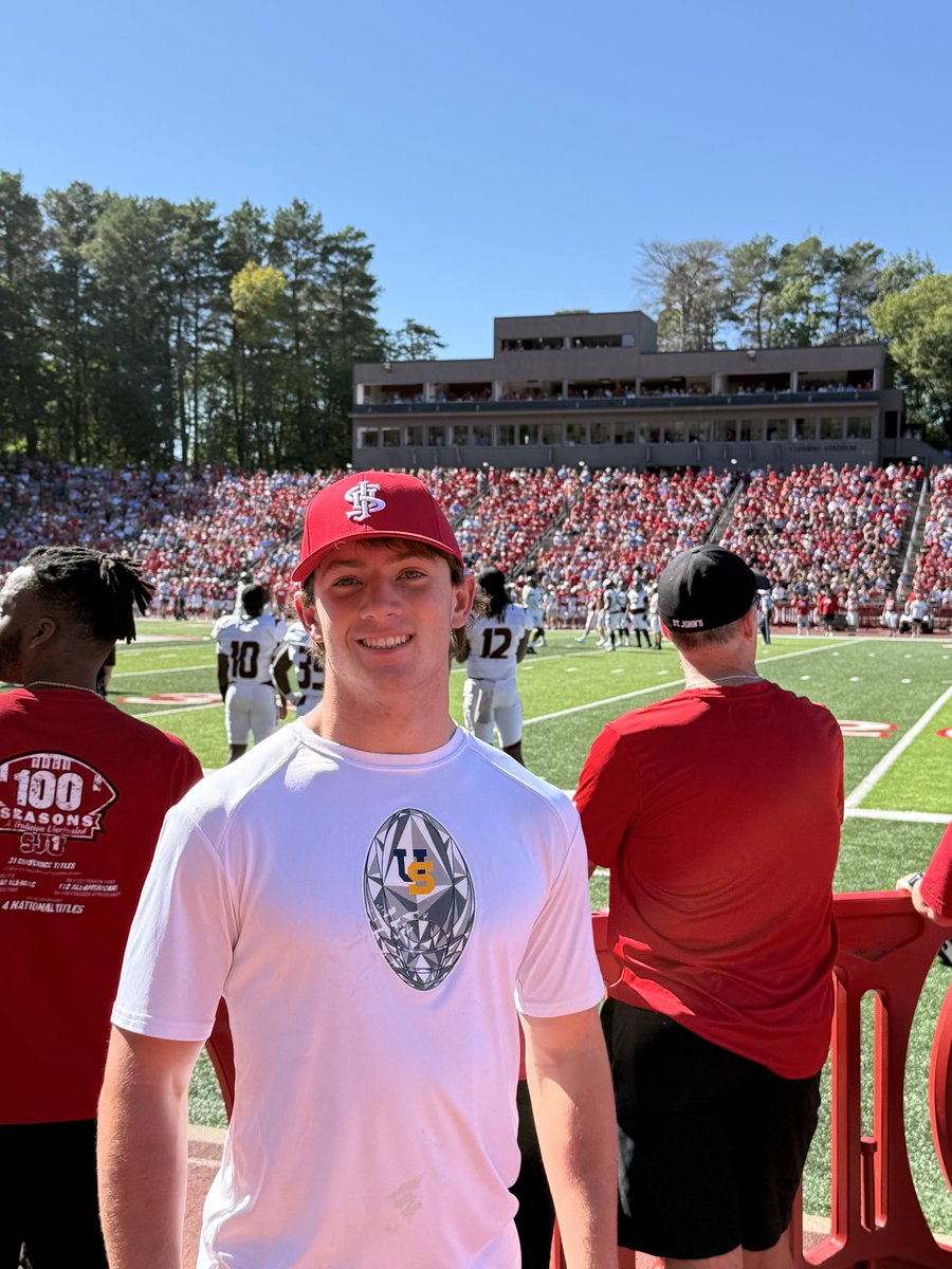 CjGolinvaux's tweet image. Thank you @SJUFootball  for hosting my parents and I yesterday.   The Johnnie’s clearly have something special going on in Collegeville.   Big win and 3rd straight shutout for their defense. 

@SJUFBCoachDumo @SJUDefense @CoachHerberg