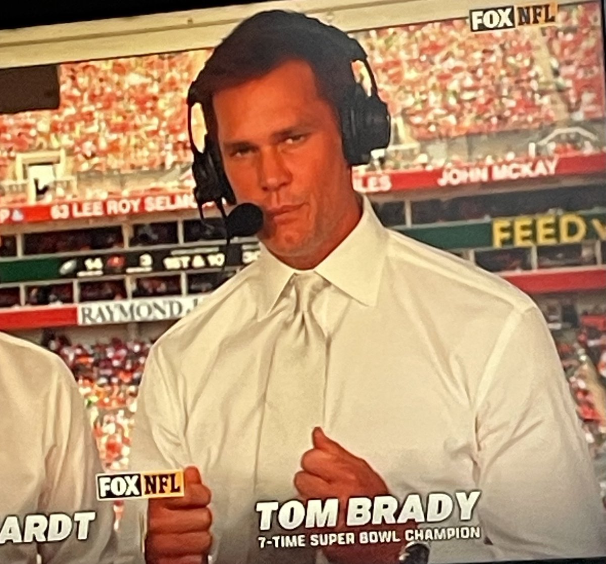 tedbaker507's tweet photo. Did Tom Brady come from his First Holy Communion?#TomBrady #NFL #Fox https://t.co/rdkmJ4RXYw