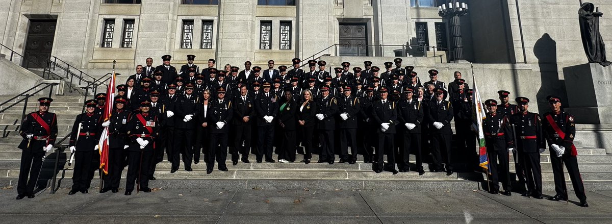 Today, we joined police services from across Canada at the Canadian Police and Peace Officers’ National Memorial. 

Together, we honour the bravery, dedication, and ultimate sacrifice of officers who lost their lives serving our communities.

#HeroesInLife