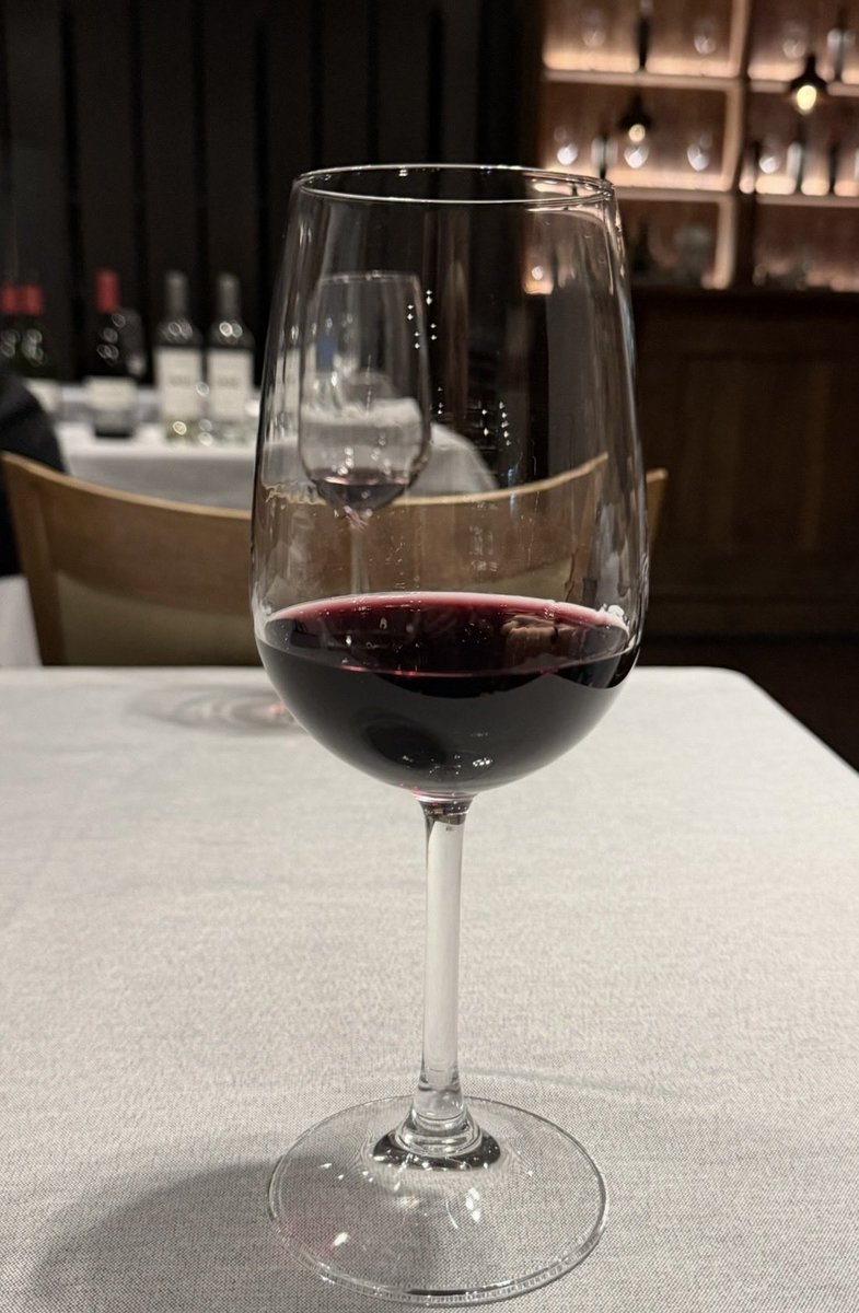 epintadorm's tweet photo. Lovely Sunday, somewhere...🤩 #mysunday #wines #havingfun #happyday #goodmoments https://t.co/dW3ieTNg2D