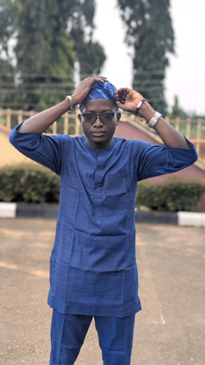 AyinlaProser's tweet photo. What's a Sunday without jpegs?

Happy Sunday!! 😊😊 

#fyp #viral #Trending #happysunday https://t.co/sL8bx9FbVb