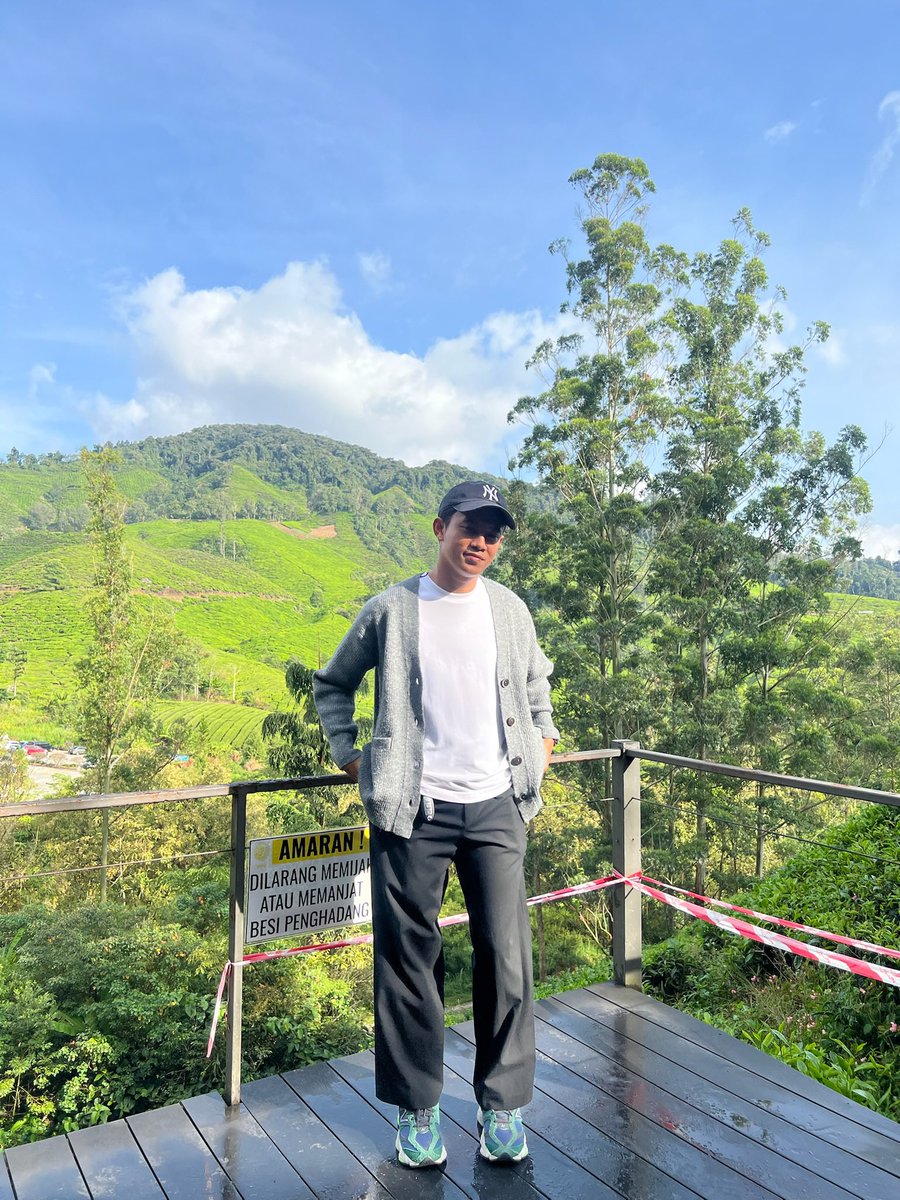 aidilat's tweet photo. cozy &amp; comfort 🍃 https://t.co/z5LaBR530R