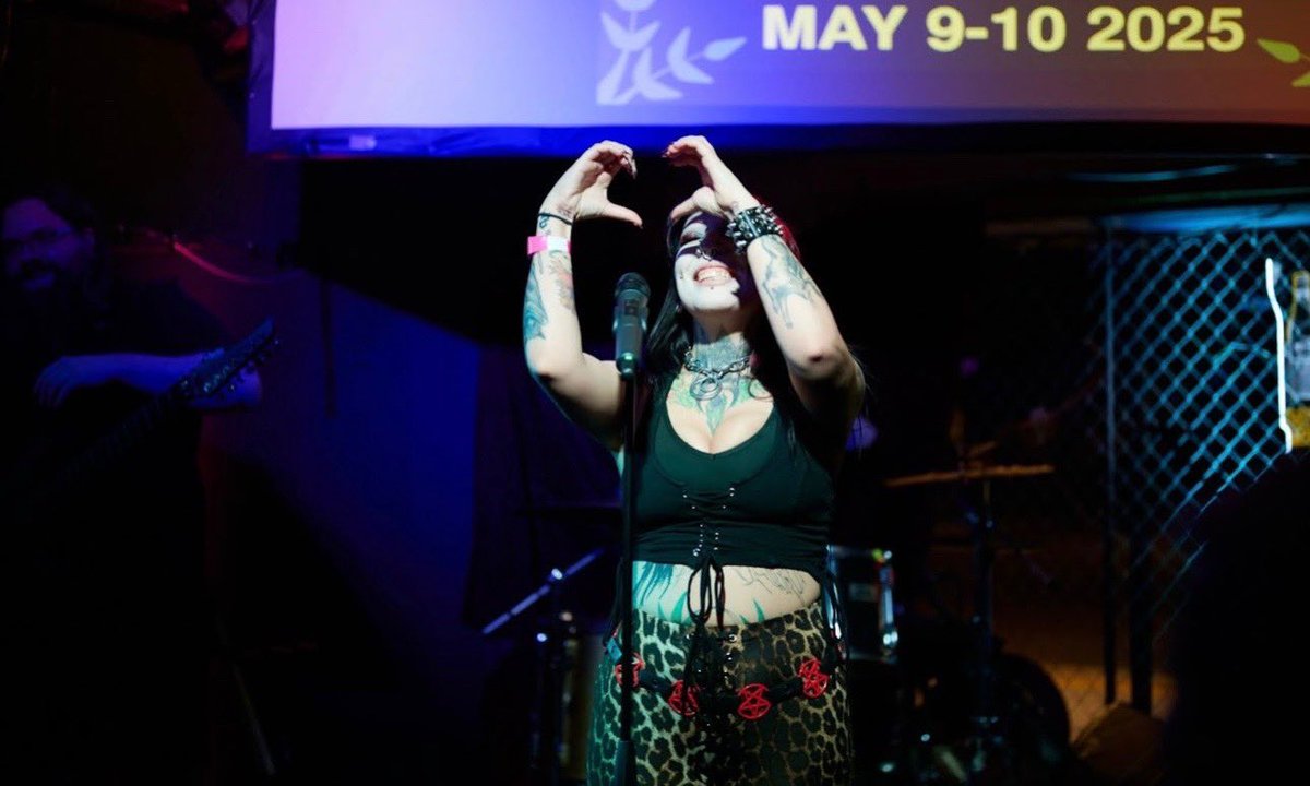 Pics from <a href="/StoopFest/">StoopFest</a>  ‘25 at <a href="/AvenueLansing/">The Avenue</a> May 9th. 
📸: Kendall D. Lartigue 
Next shows: 
10/25: creepy cheapy <a href="/TheCrofoot/">The Crofoot</a> 
11/12: <a href="/SavingVice/">SAVINGVICE</a> at <a href="/sanctuarydet/">sanctuary detroit</a> 
11/14: <a href="/SavingVice/">SAVINGVICE</a> at <a href="/musicfactorybc/">The Music Factory BC</a> 
#deadwitxh #metalcore #livemusic #Detroit