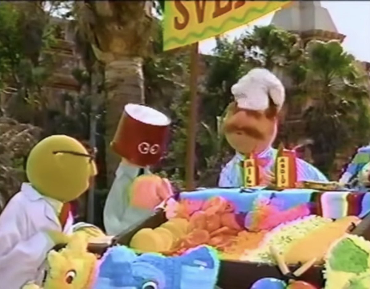 Inside of the Brew-Wing Lab at EPCOT’s Food and Wine Festival, you can find an upside down red bucket with a pair of eyes drawn on it. This bucket is a reference to The Muppets at Walt Disney World, where Beaker had it stuck on his head throughout the special!