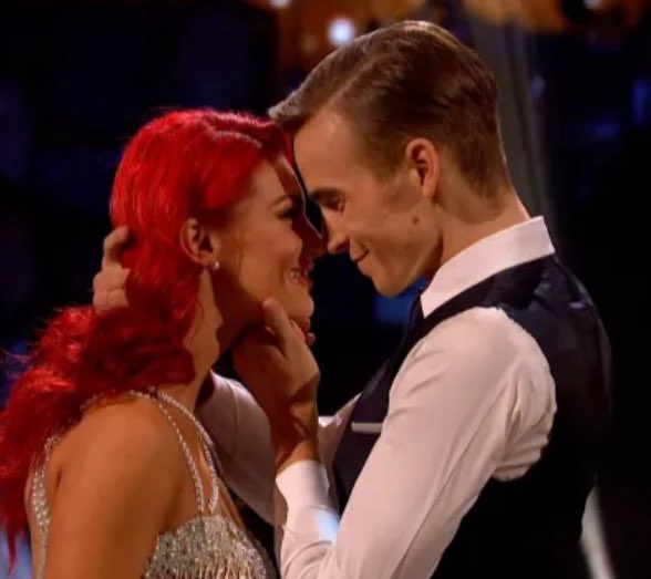 sophieミ☆ tweet media