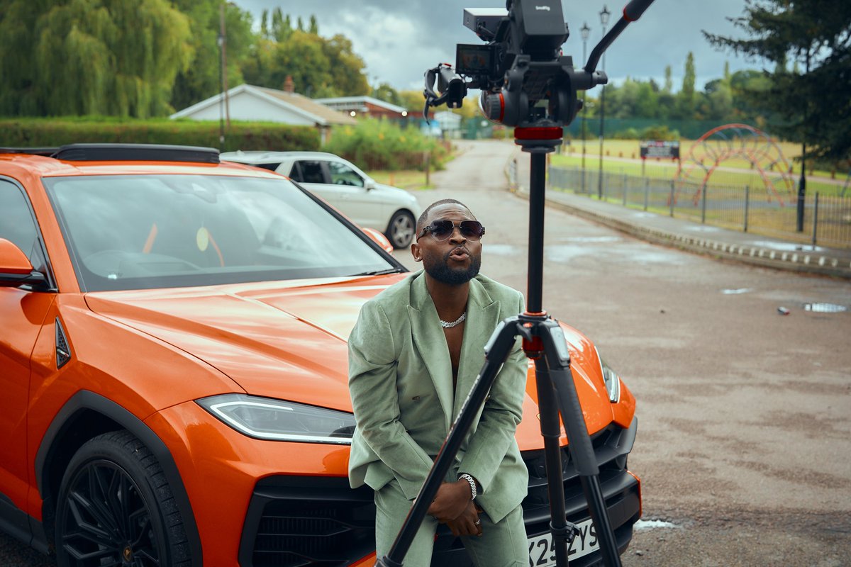 ruphc's tweet image. 💚🧡some behind the scene 🖼️ 📸 
#kolanut #bts #sunday