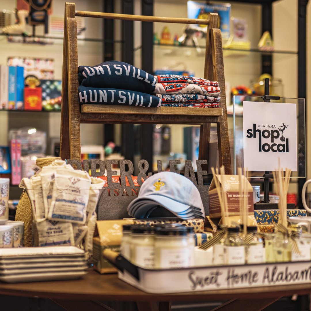 Shop local at the Huntsville Museum of Art Store!

From tea to candles, sweatshirts and hats, The HMA Store has a local find for the Huntsville lovers in your life!