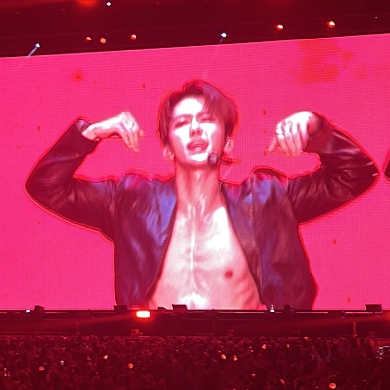 dreamy_vaa's tweet photo. TAKBIRRRRRRRRRRR😭😭😭😭😭😭🛐🛐🛐🛐🛐🛐🛐
#NCTDREAM  #JAEMIN  #NCTDREAM_THEDREAMSHOW4_JAKARTA  #TDS4inJAKARTA https://t.co/JINBkLgsOP