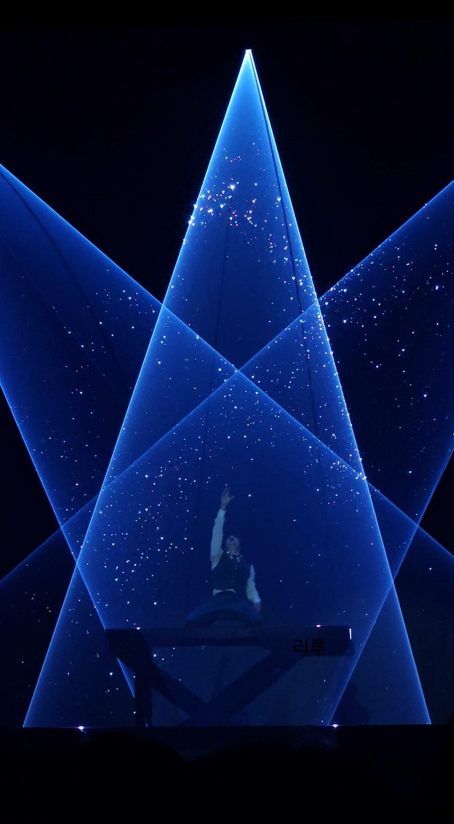 THE BRIGHTEST STAR IN THIS UNIVERSE KIM JONGIN