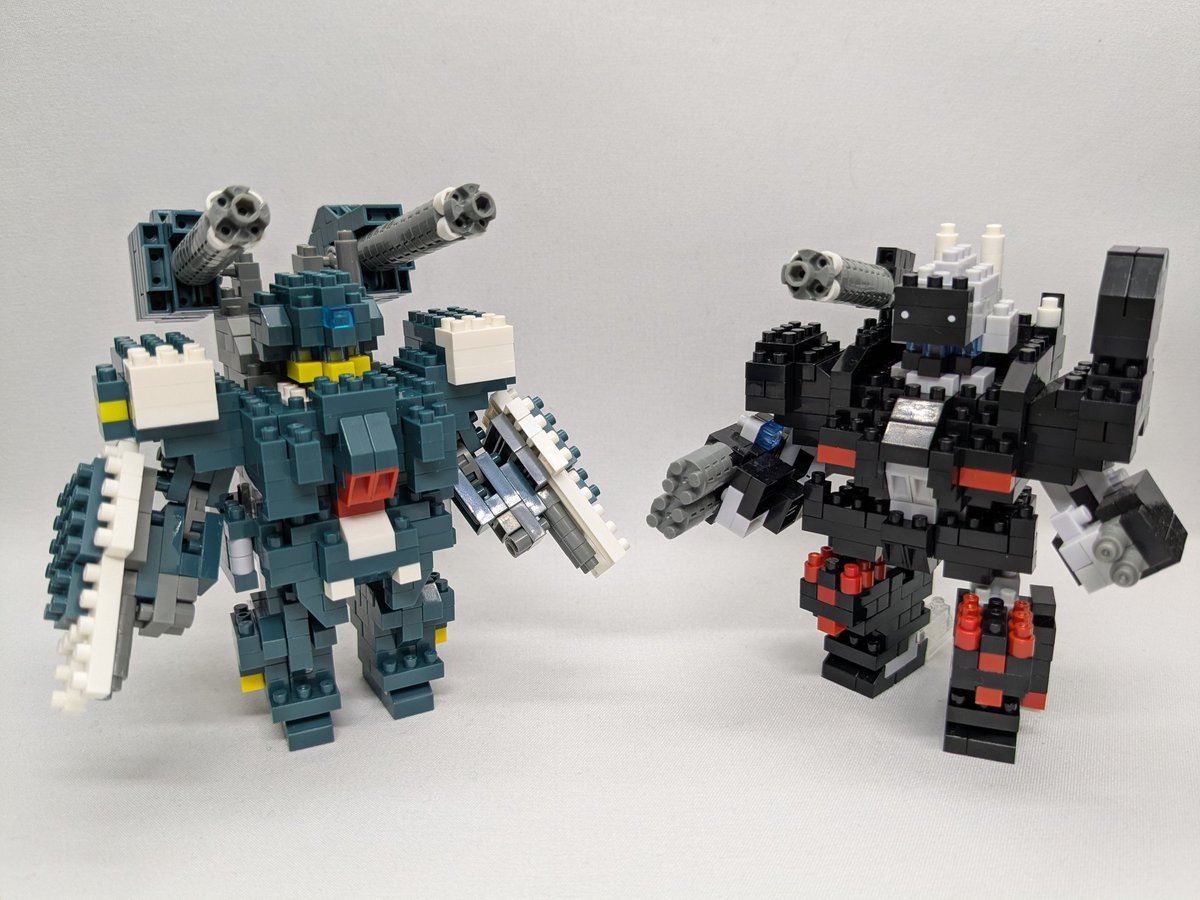 fffffff804's tweet image. 今頃になってムーンガンダムを読み始めた。
やなりキャノンタイプは刺さる。
#ナノブロック
#ムーンガンダム
#ブルドック　#ジェダブル