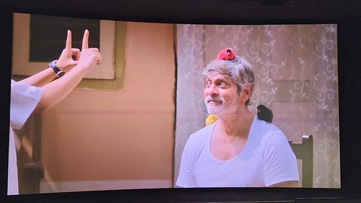 CineManiac tweet media