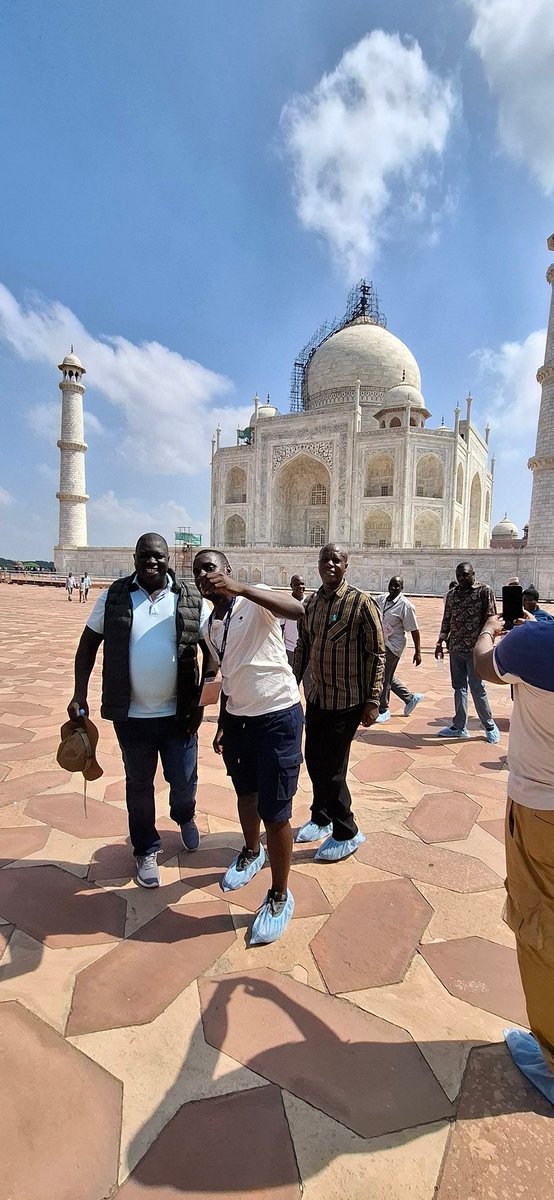 Geoffrey Osborn Oceng tweet media