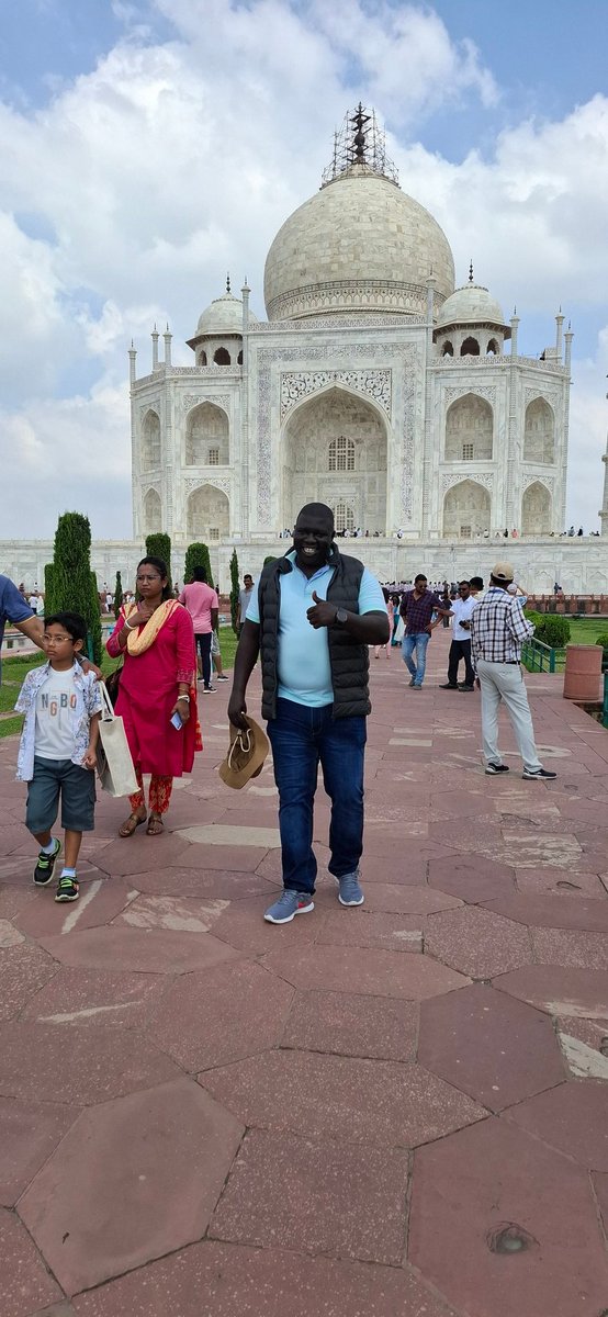 Geoffrey Osborn Oceng tweet media